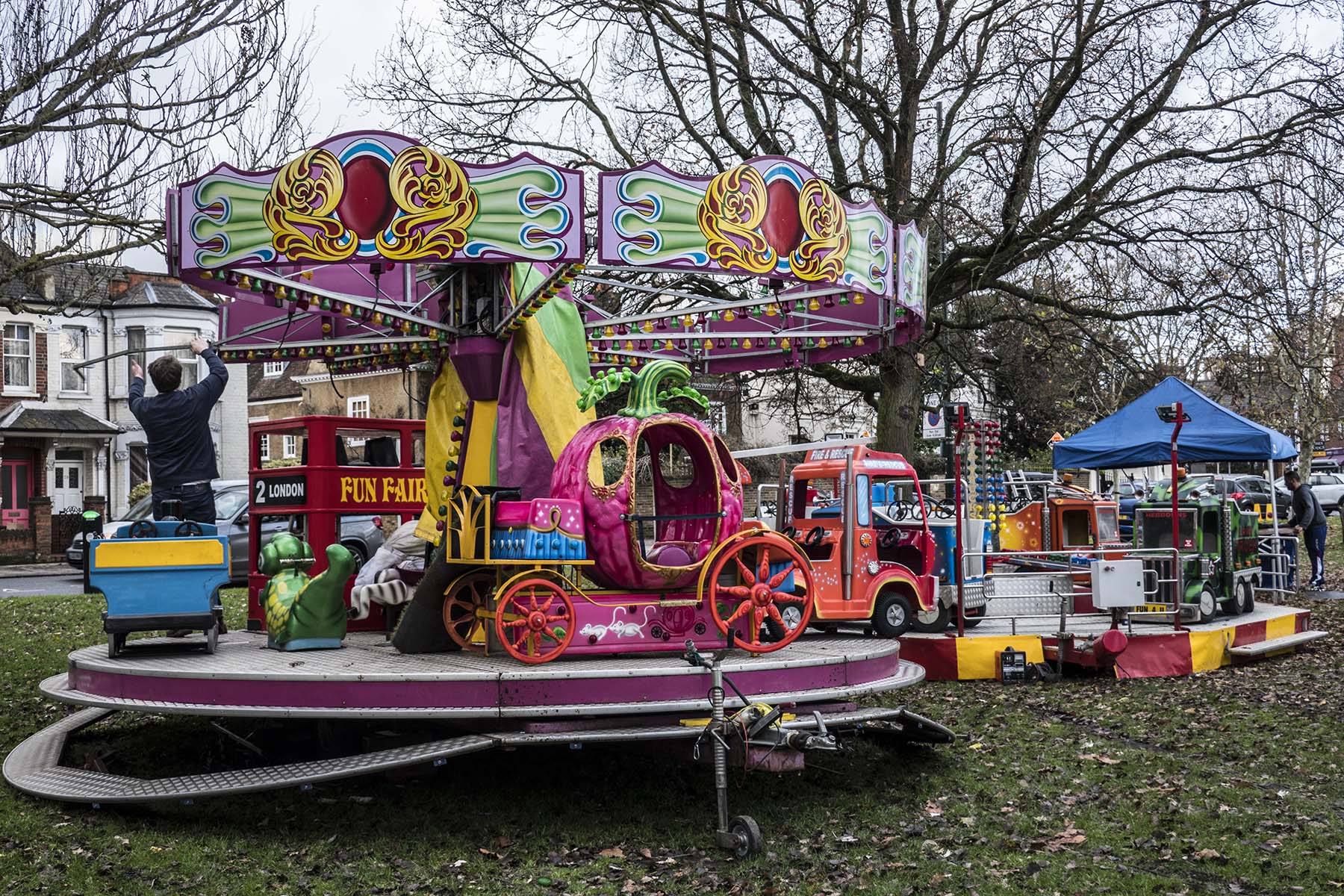 RichmondtoPutneyBarnesFete