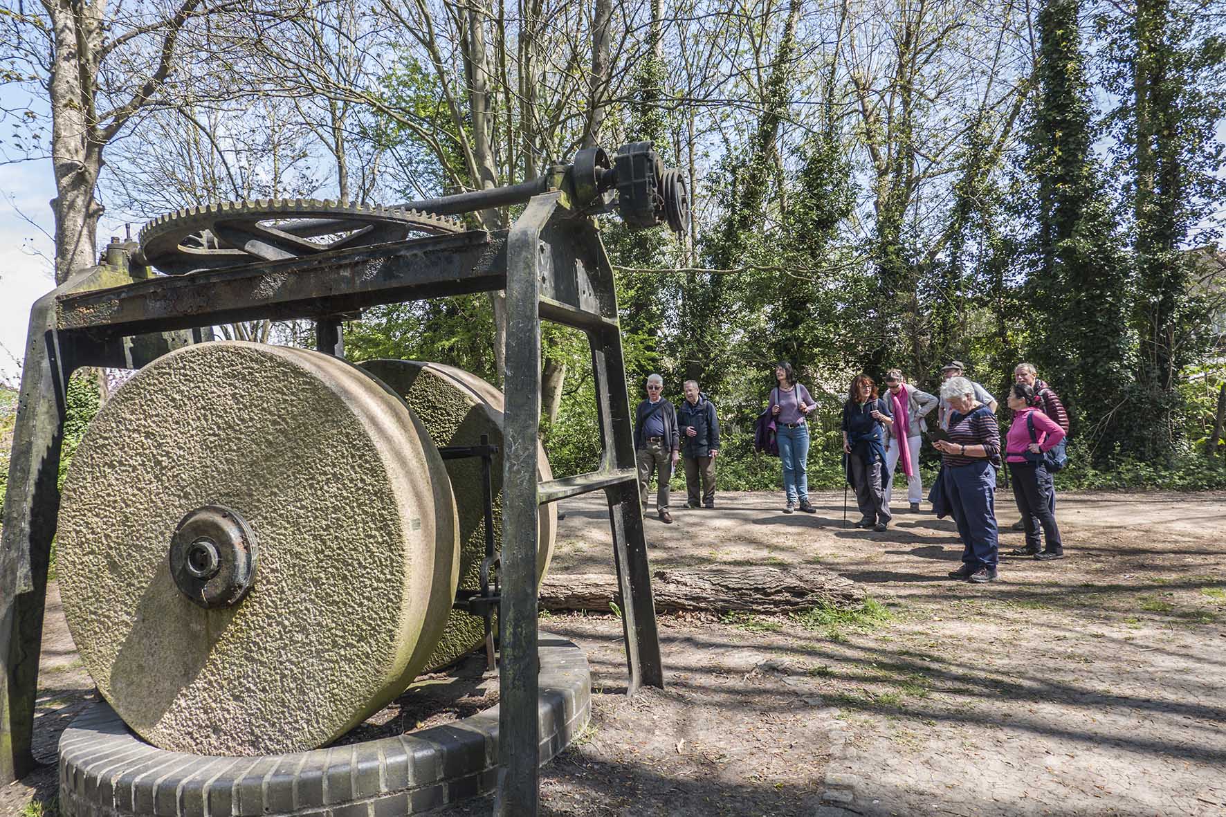 WandleTRailMillstonesandRamblers1