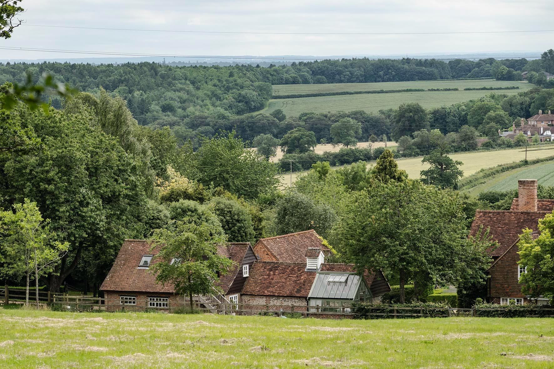 AmershamCirc.RLG08