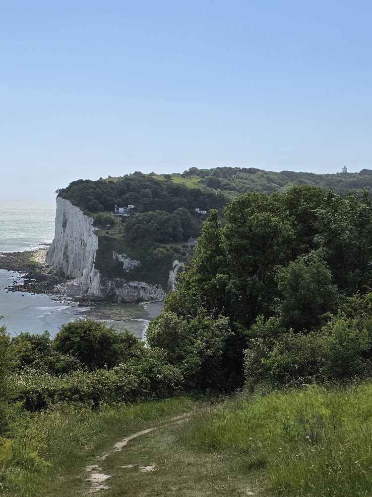 Dover RH 6 Looking down after the climb out from St Margarets Bay